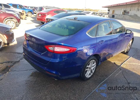 2013 Ford Fusion Se z USA, uszkodzony, nr VIN 3FA6P0H74DR378258